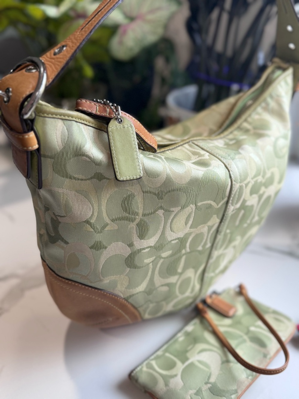 Coach Signature Green Optic Hobo Bag & Wristlet Set 🐞 💎 RARE - Picture 2 of 5